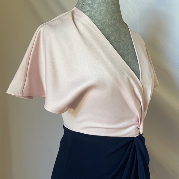 TED BAKER ELLAME 2-TONE SHEATH MIDI TWIST DRESS - Picture 10 of 16